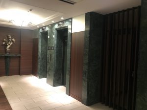 アーバンライフ神戸三宮ザ・タワー　エレベーターホール