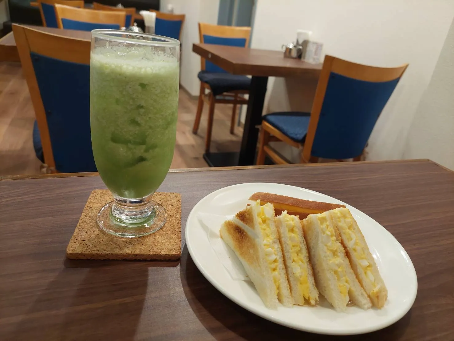 『モッキンバード（Mocking bird）』喫煙コーナーがゆったり広い喫茶店！