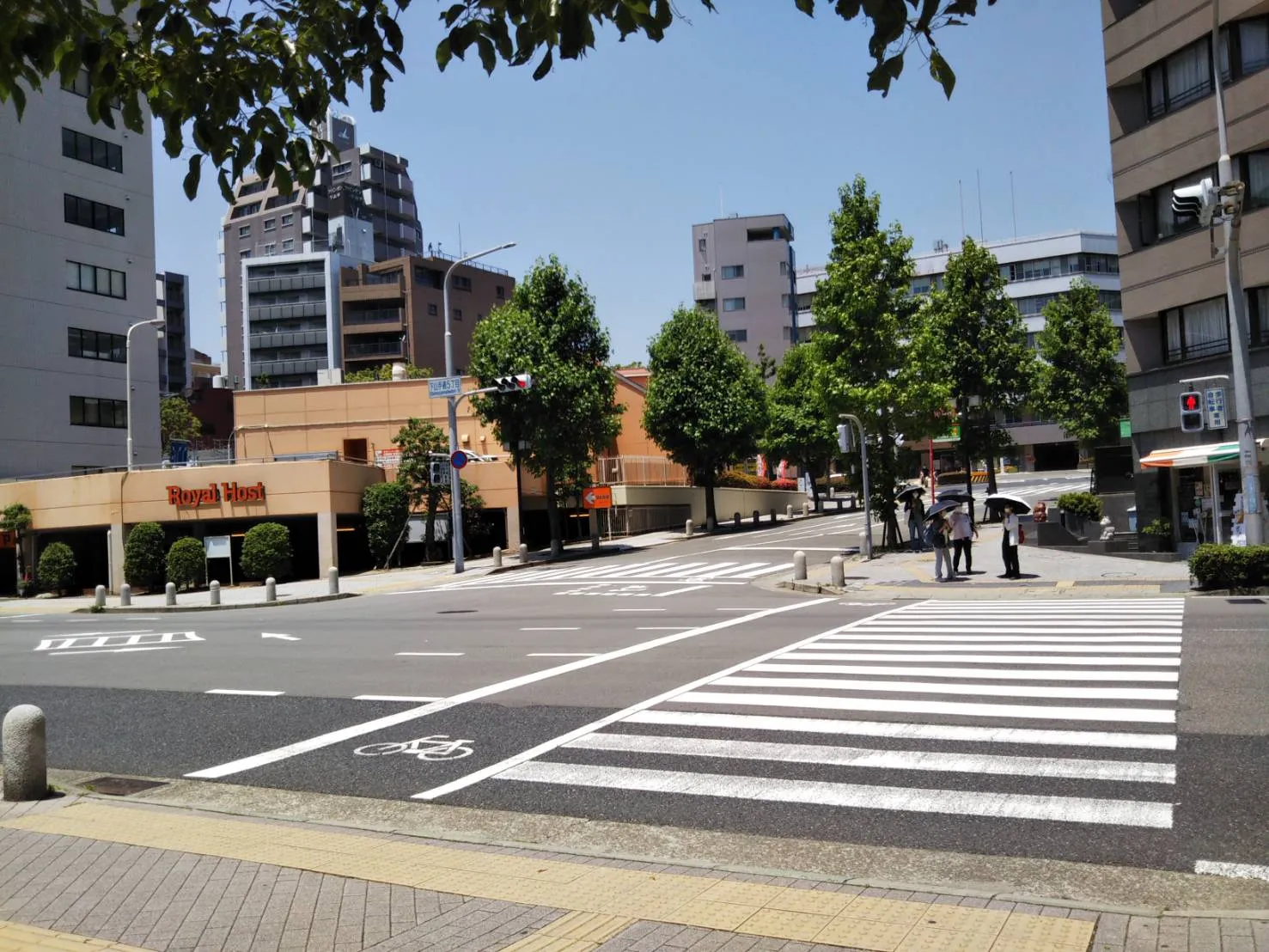 生田新道 横断歩道