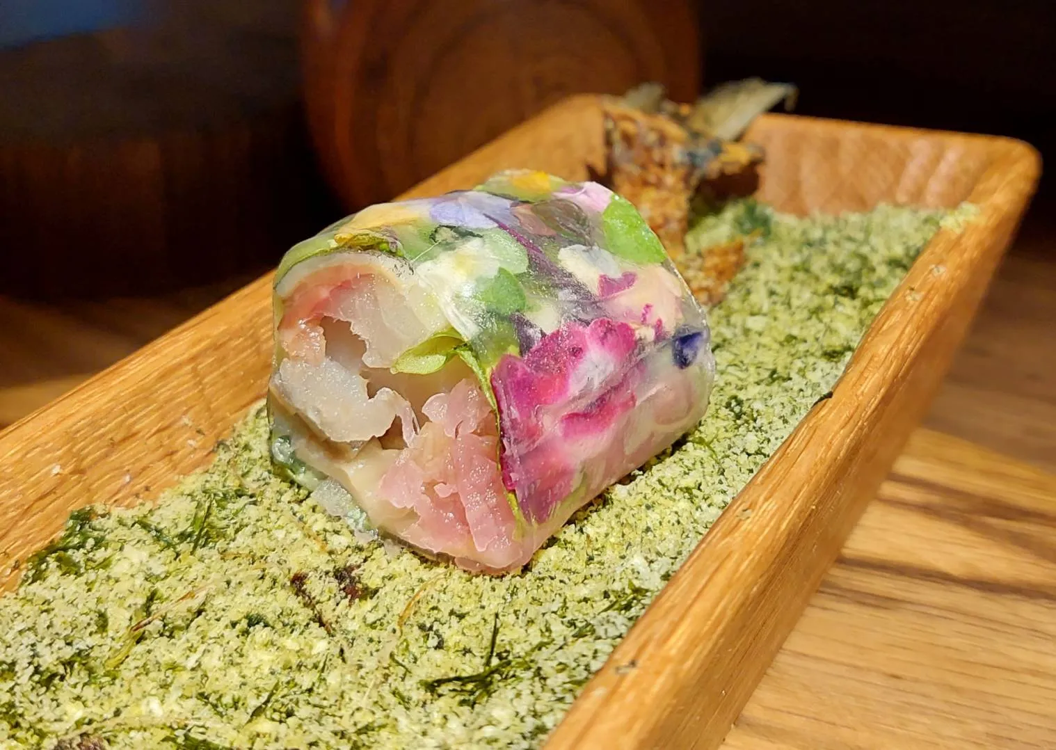 アミューズ