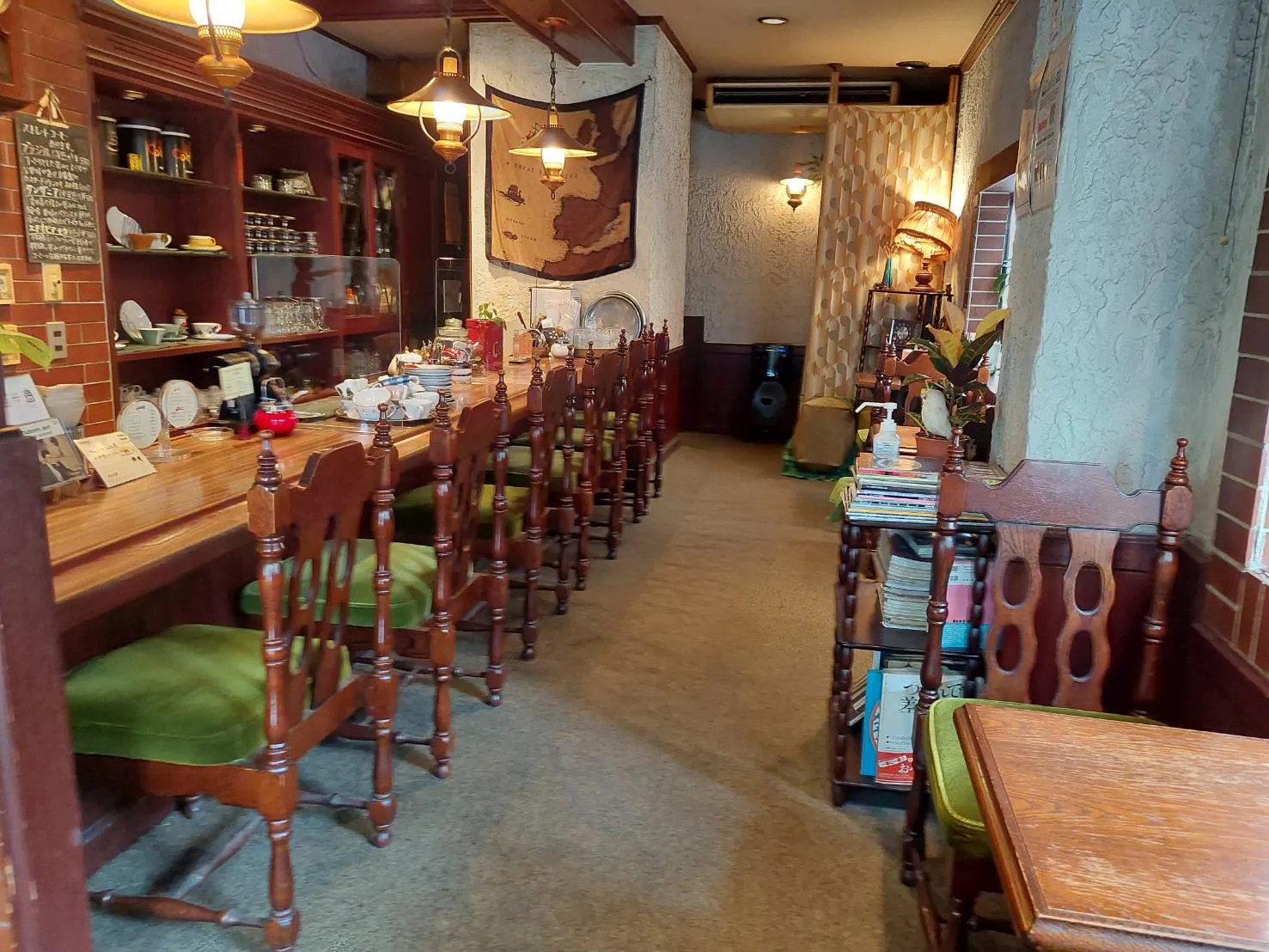 店舗内観