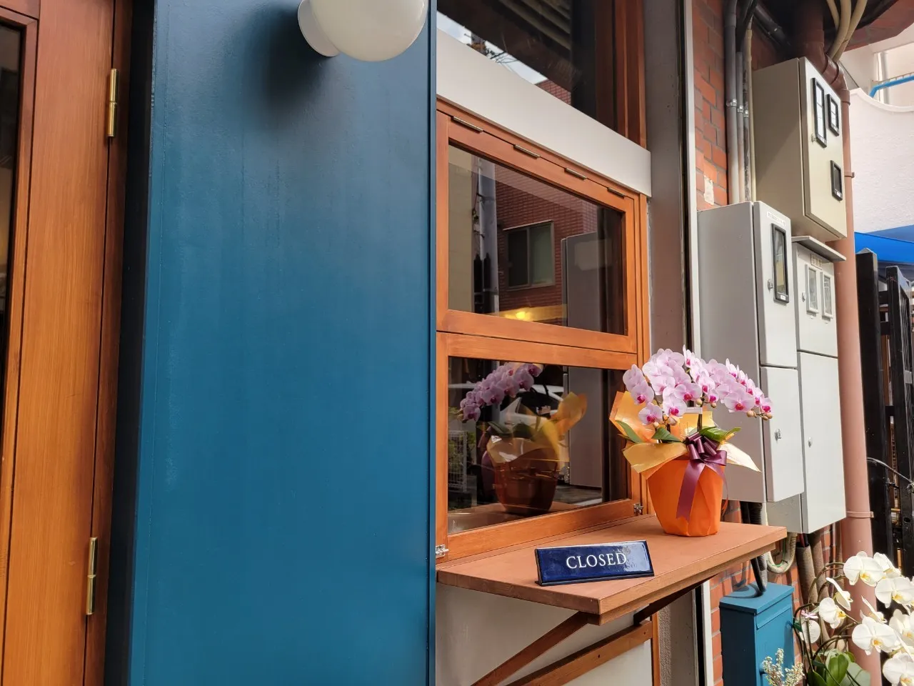 お店前のお花