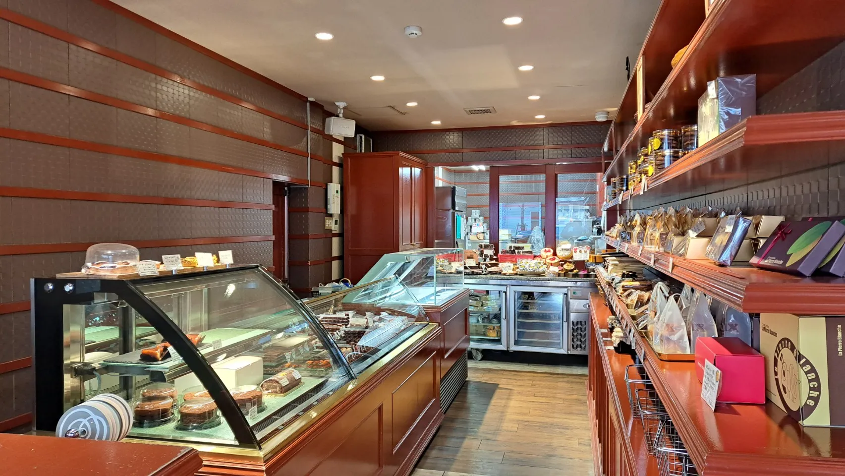 店内
