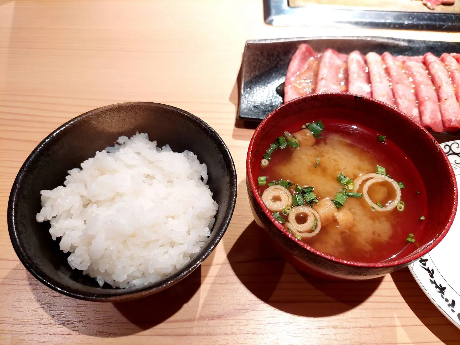 お味噌汁とご飯