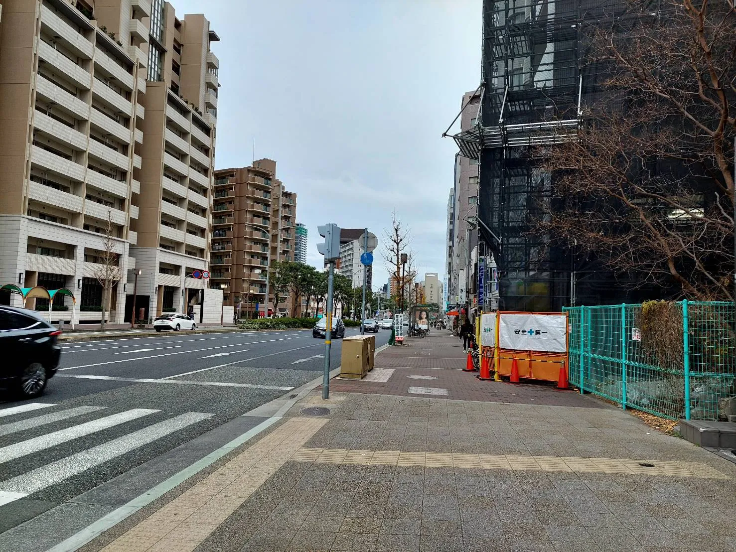 トアネツト会社前