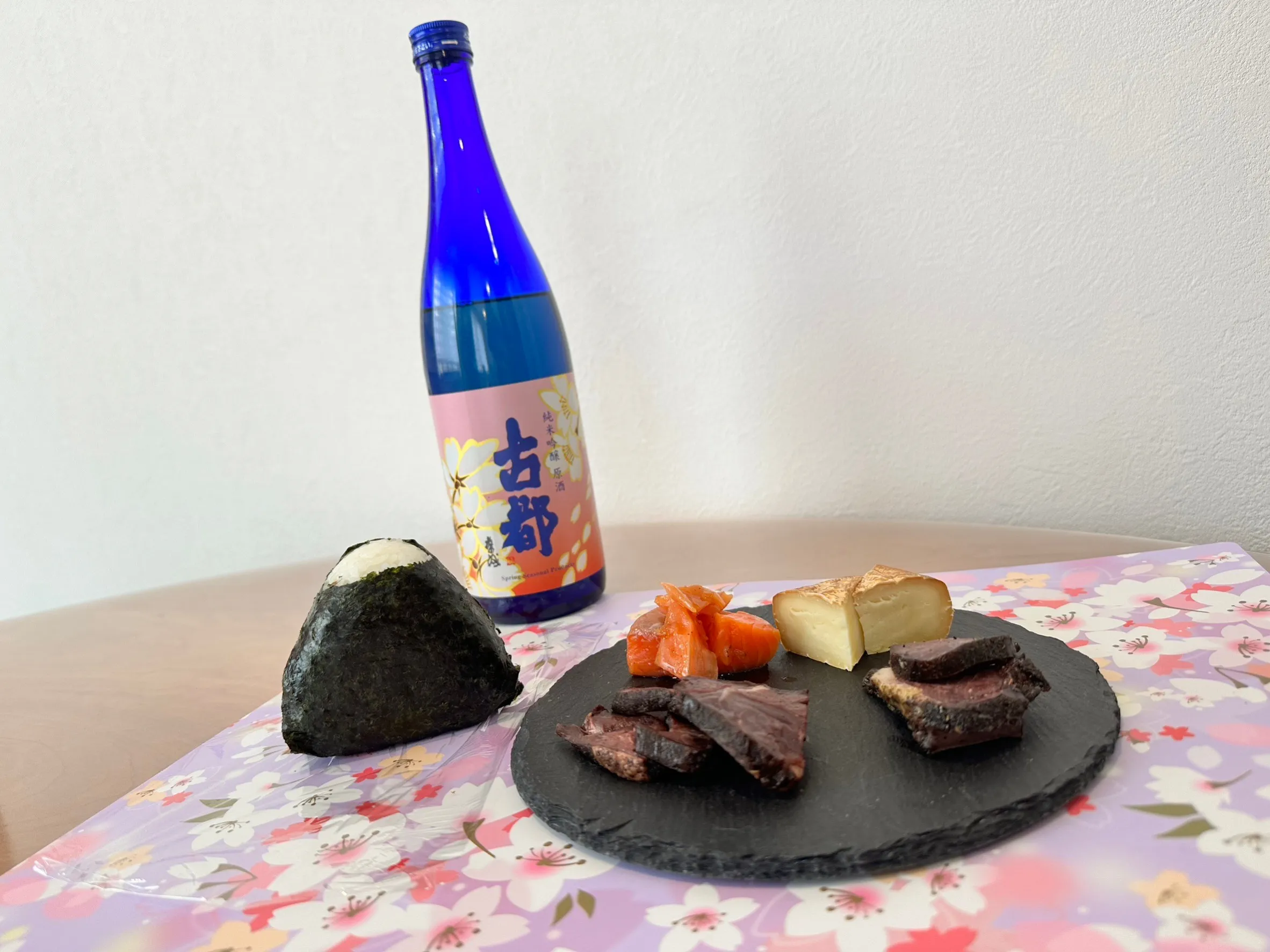 燻製とお酒🍶『とののベーコン。 神戸三宮店』
