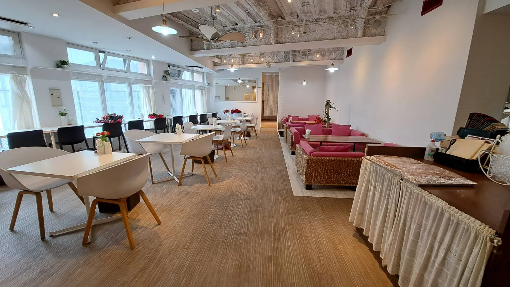 店舗内観