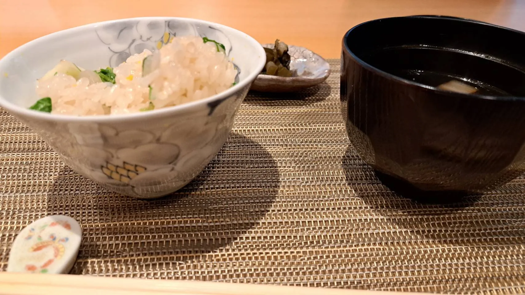 ご飯とみそ汁
