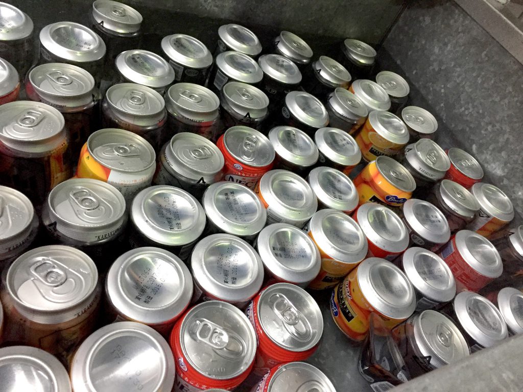 キンキンに冷えたビール・ジュース