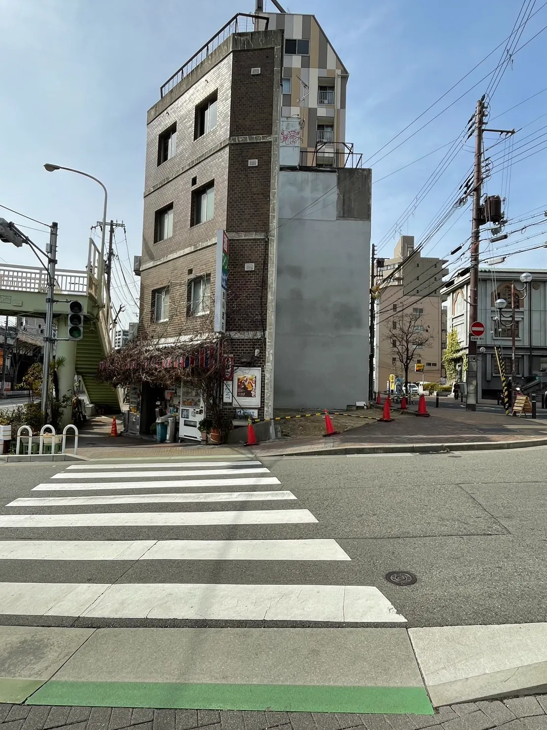 花隈駅西