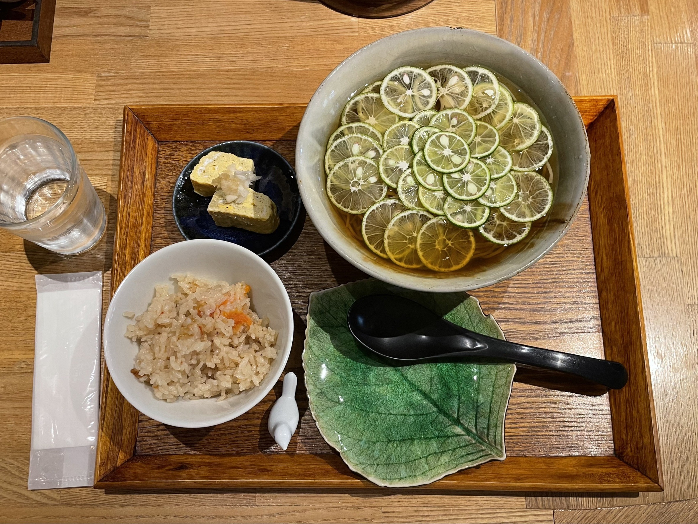 『堂源』でさっぱりすだち蕎麦🍃