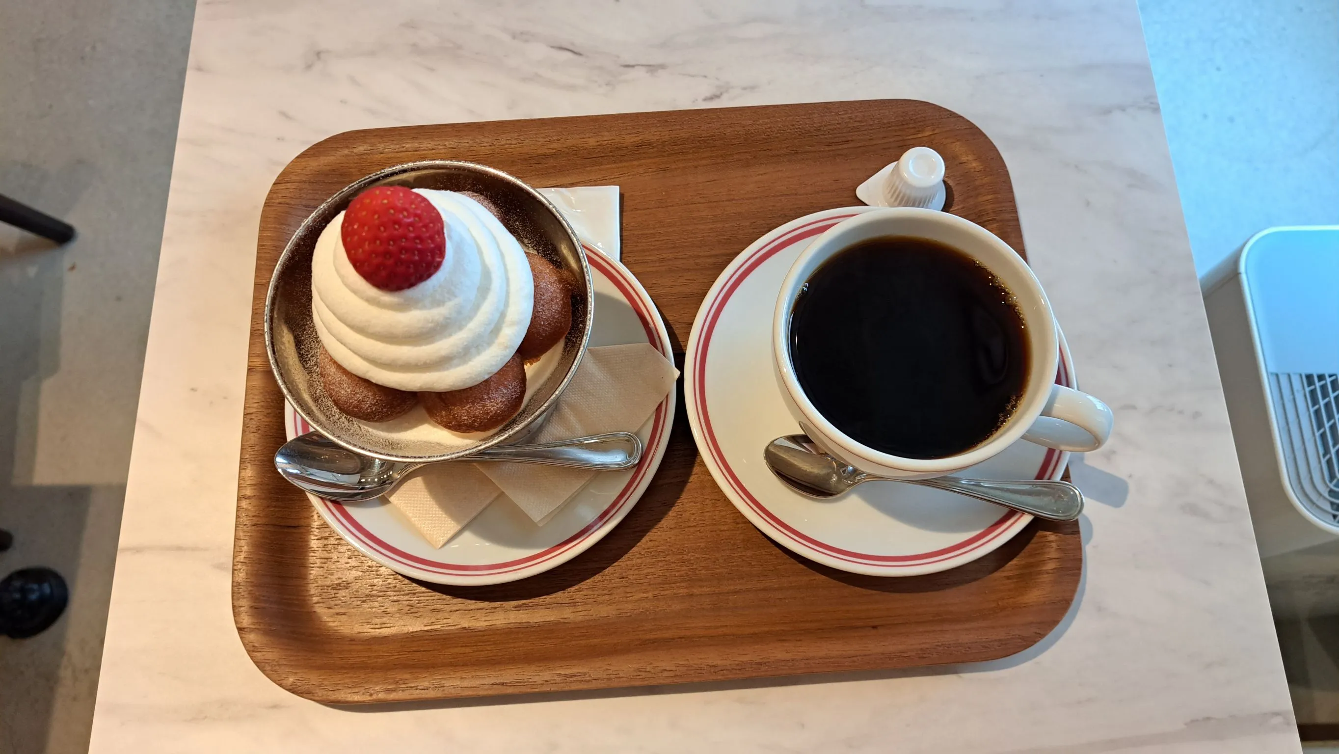 『Rond sucre cafe(ロンシュクレカフェ）』💕
