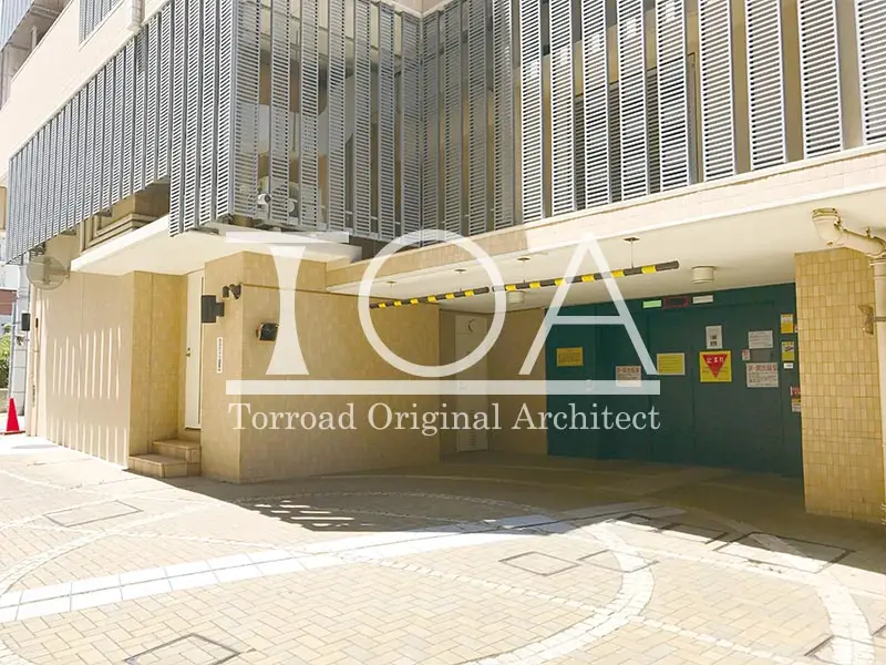 トア山手フラッツ 駐車場