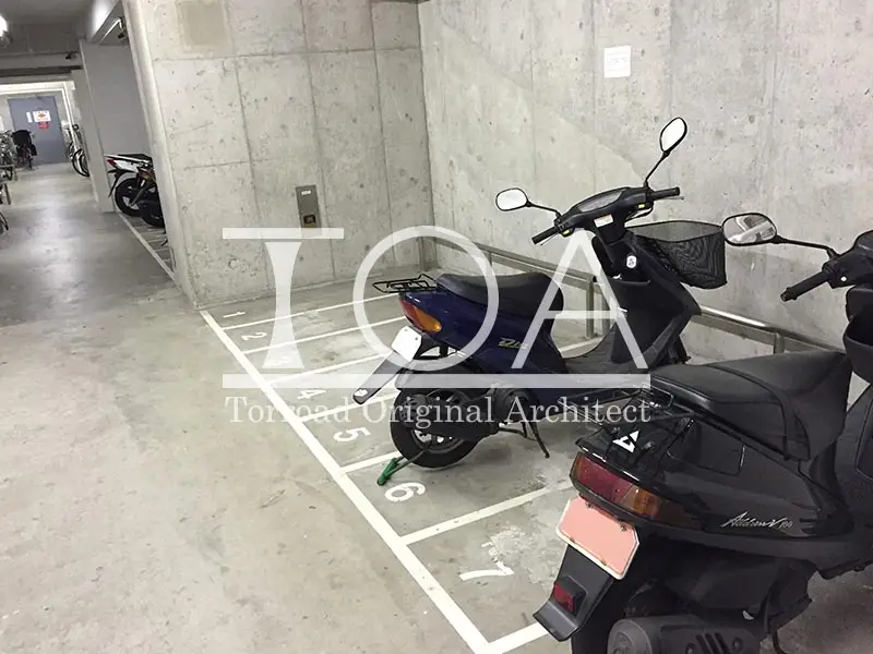パークスクエア神戸山本通 バイク置場