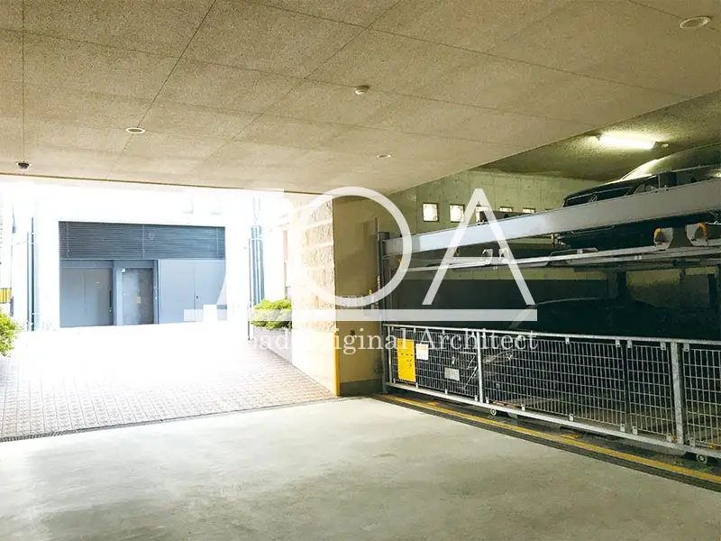 ウォームスヴィル元町通 屋内駐車場