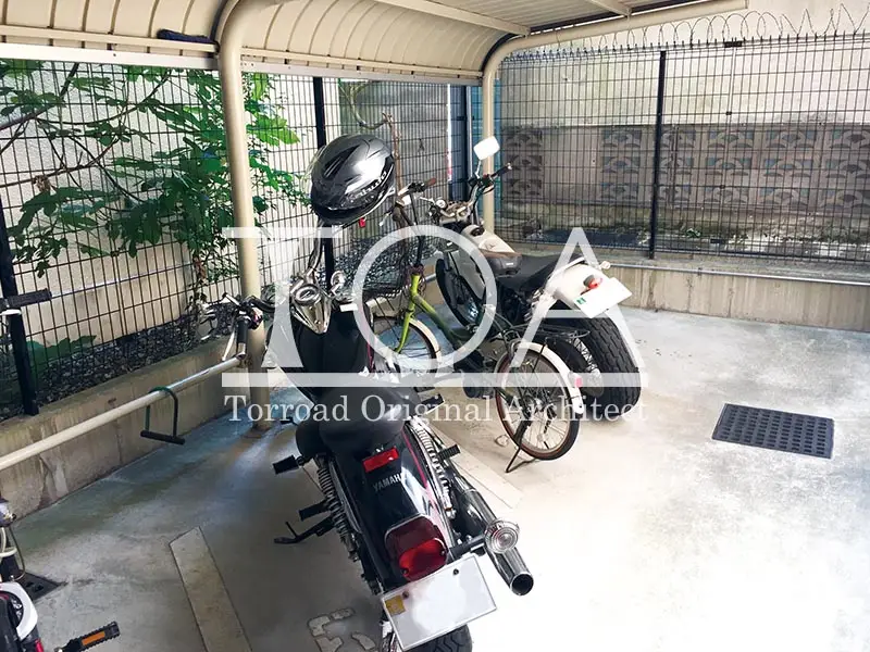 アンビエントみなと元町 バイク置場