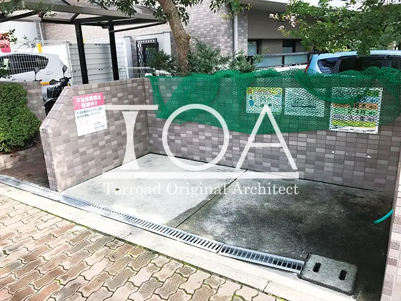 リブコート中山手通 ゴミ置場