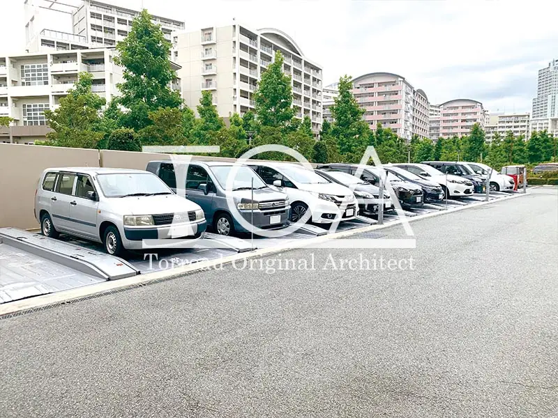 ローレルコート神戸海岸通 駐車場