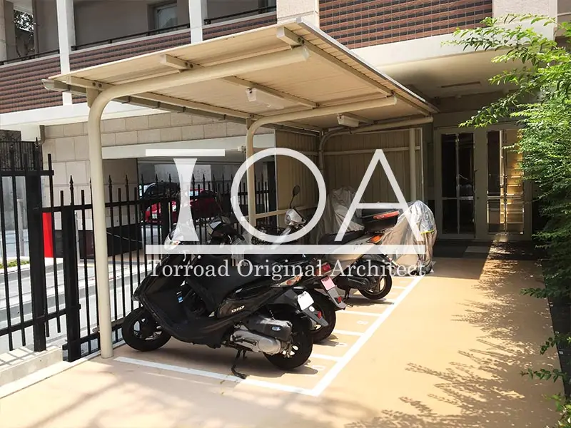 ザ・神戸北野レジデンス バイク置場