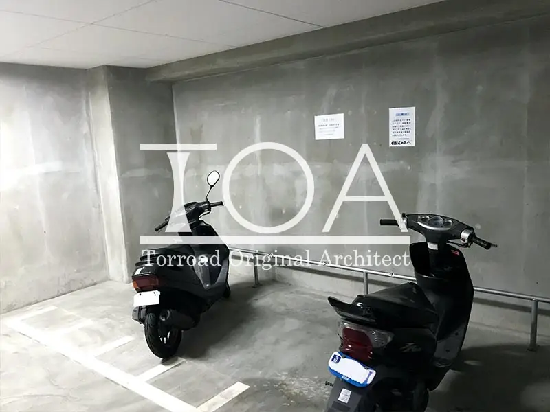ステイツ神戸熊内町 バイク置場