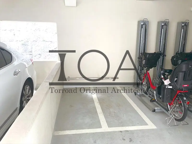 ジークレフ神戸山の手野崎館 バイク置場