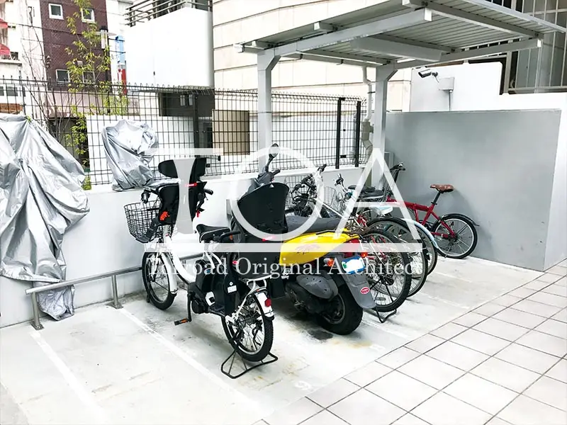 ワコーレ神戸元町マークス バイク置場