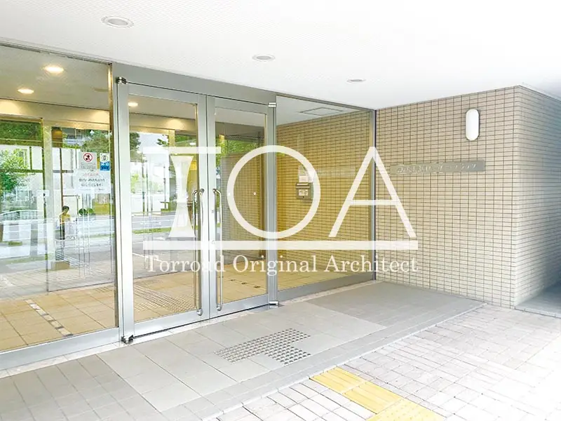 神戸海岸通ハーバーフラッツ１番館 エントランス前