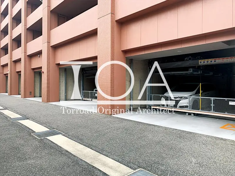 神戸海岸通ハーバーフラッツ2番館 機械式駐車場