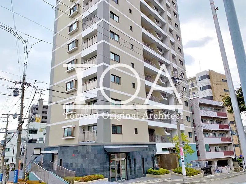 ファミール神戸熊内町グランアクシス マンション外観