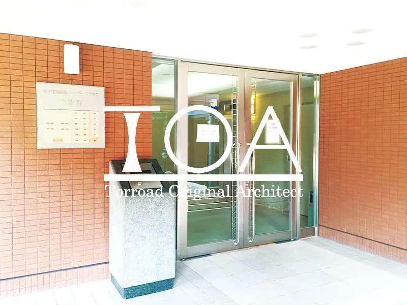 神戸海岸通ハーバーフラッツ3番館 エントランス前ゲート
