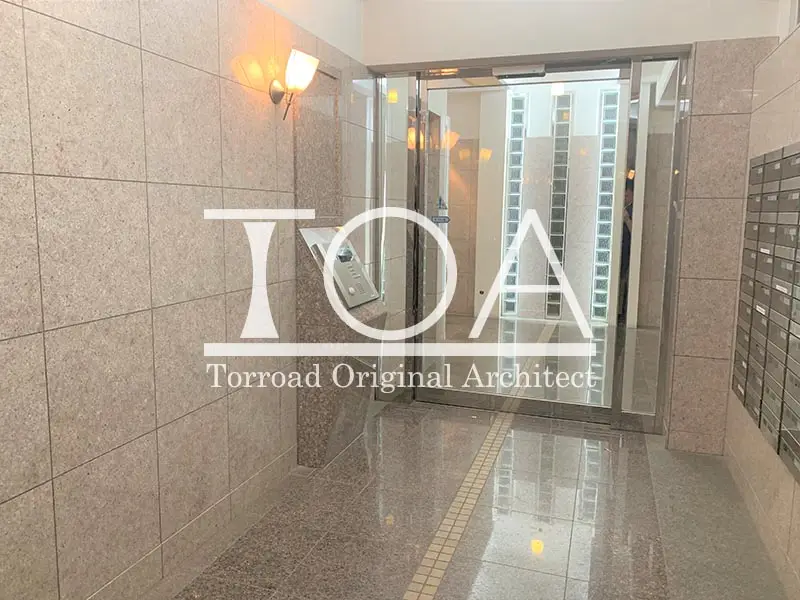 神戸元町山手ヴィアージュ エントランス前