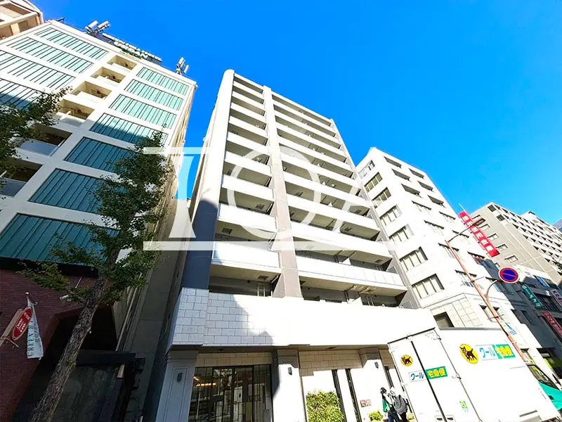 ラシュレ神戸三宮の外観