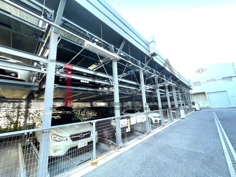 ジェイグラン・エル神戸兵庫 駐車場