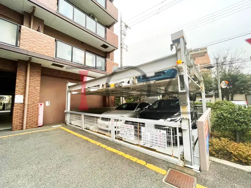 グランプレステージ西明石駅前 駐車場