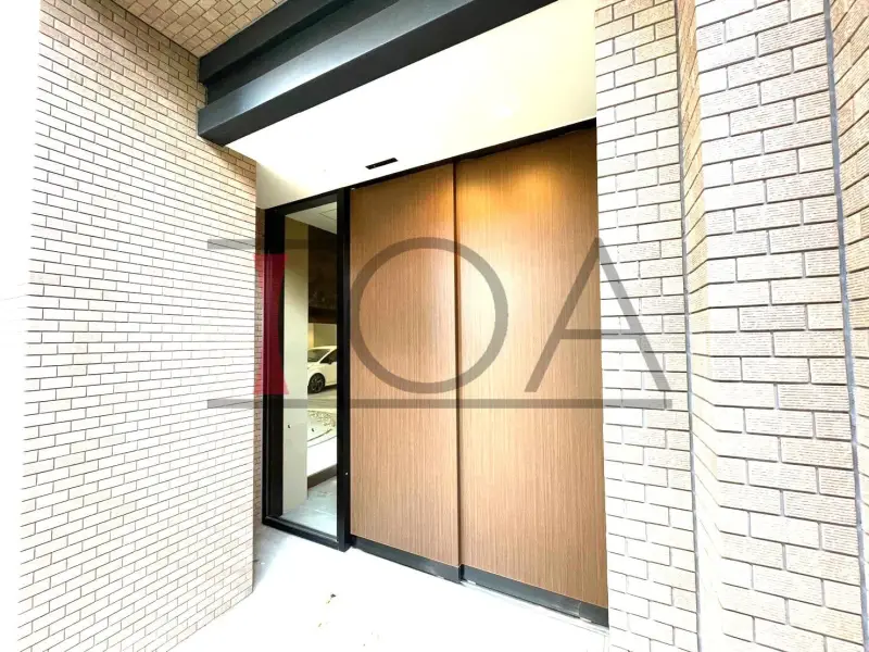 ワコーレ神戸元町Ｉ’ｚ（ワコーレ神戸元町アイズ） エントランス前