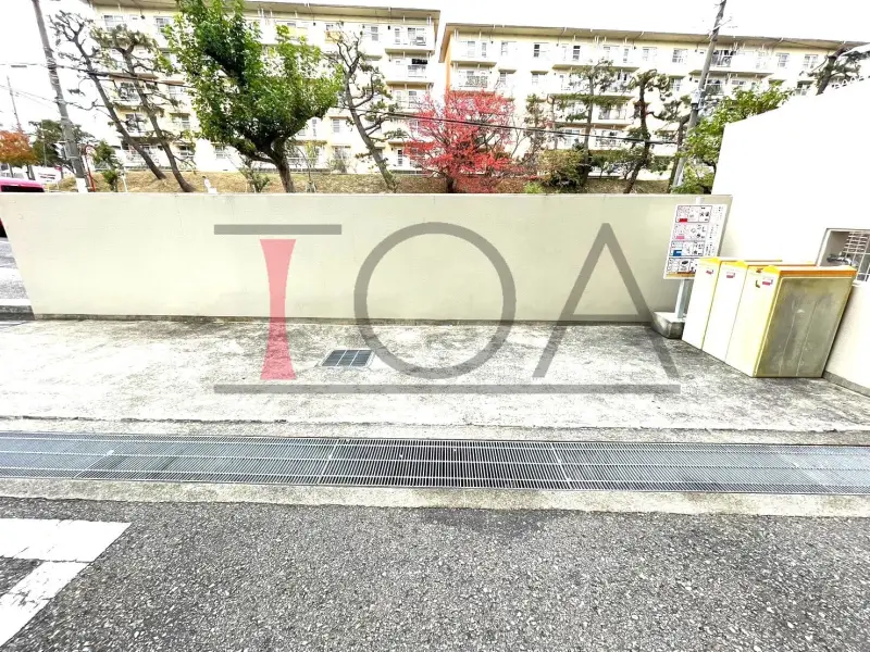 ネバーランド朝霧 ゴミ置き場
