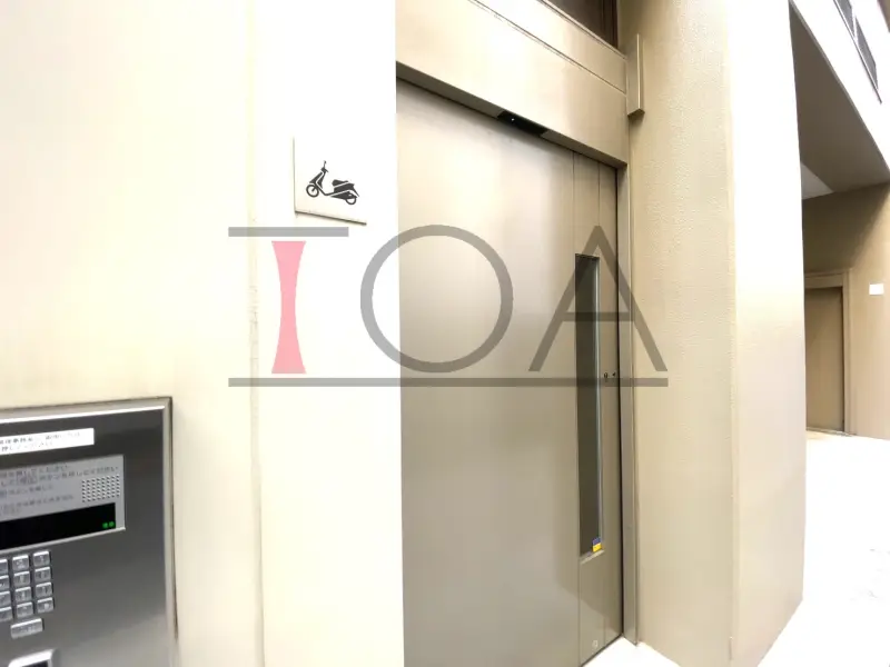 クラッシィタワー淀屋橋 駐車場入口