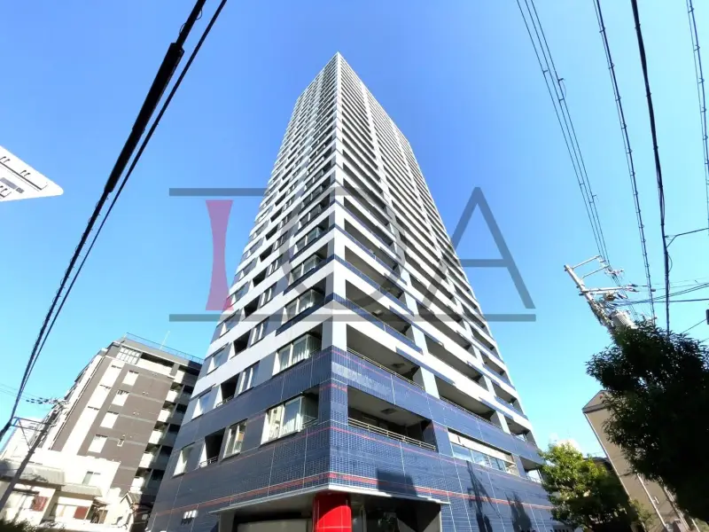 ロジュマンタワーOSAKA 北東からの外観