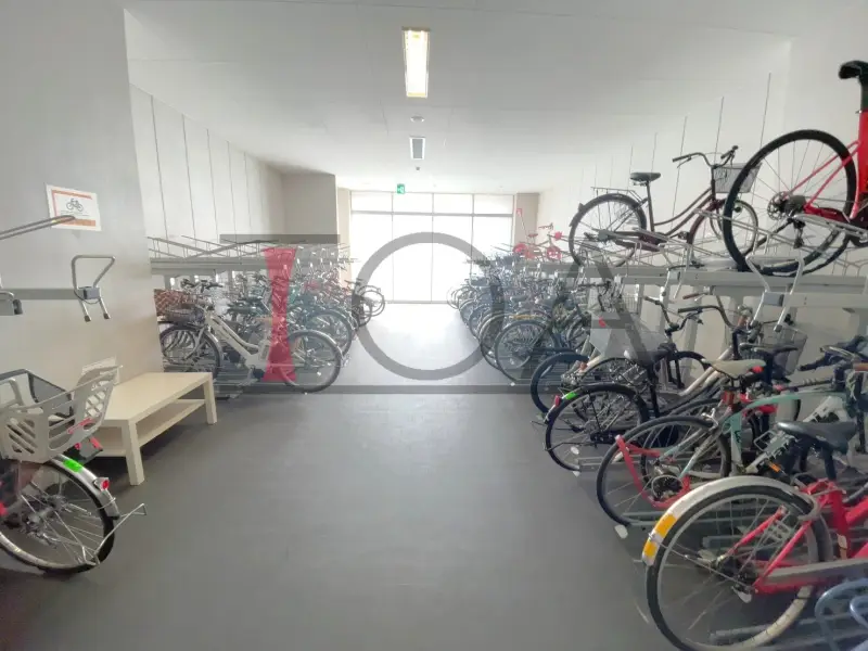 エスリード長堀タワー 駐輪場
