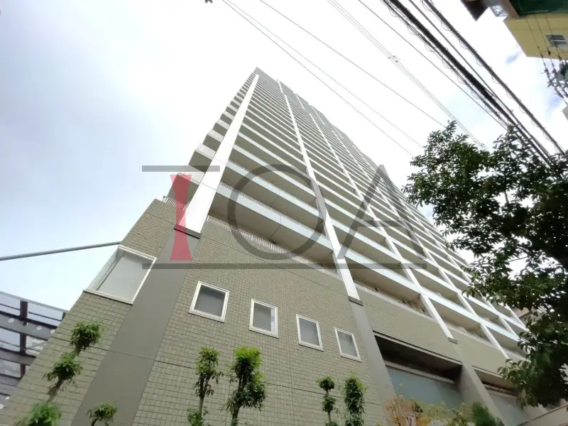 ライオンズマンション大阪スカイタワー 南西からの建物外観