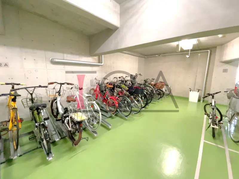 ディーグラフォート大阪NYタワーHIGOBASHI 駐輪場