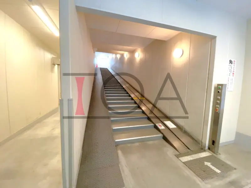 ライオンズマンション大阪スカイタワー 駐輪場スロープ