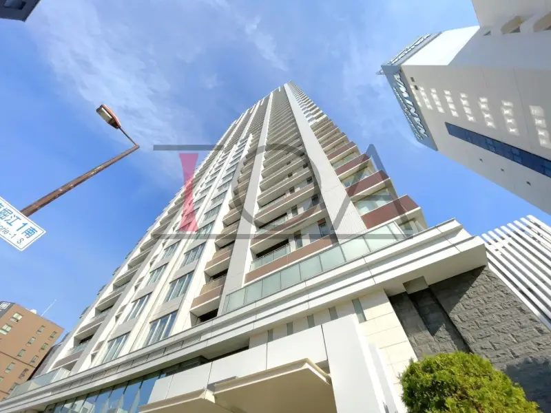 ブランズタワー南堀江 北東からの建物外観