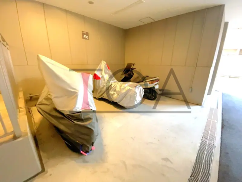ヴィークタワー南堀江 バイク置き場2