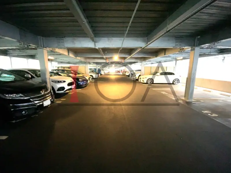 ジオ天六ツインタワーズ 駐車場
